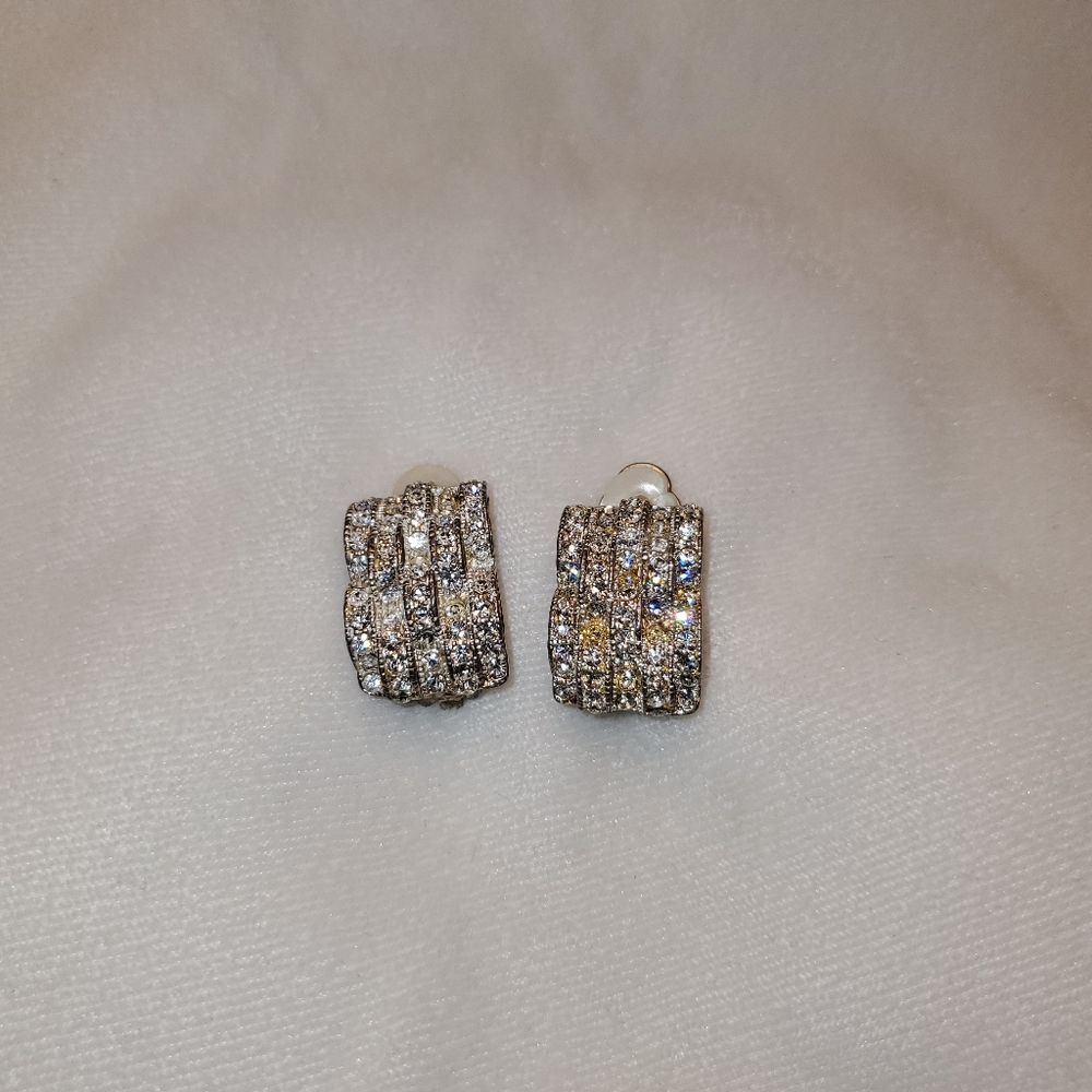 Wavy Rectangle rhinestone earrings
